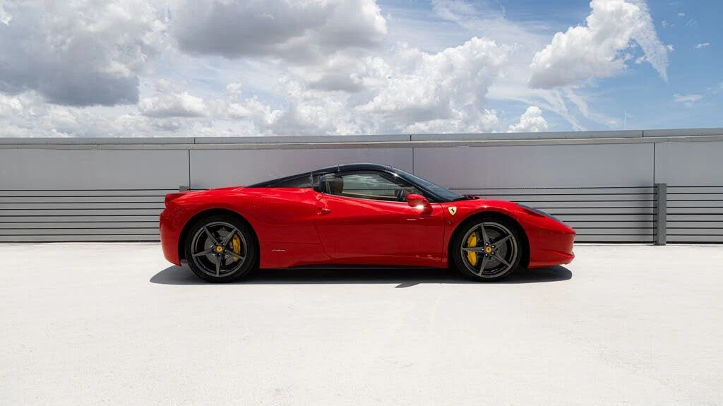 2015 Ferrari 458 Spider - Image 3 of 31