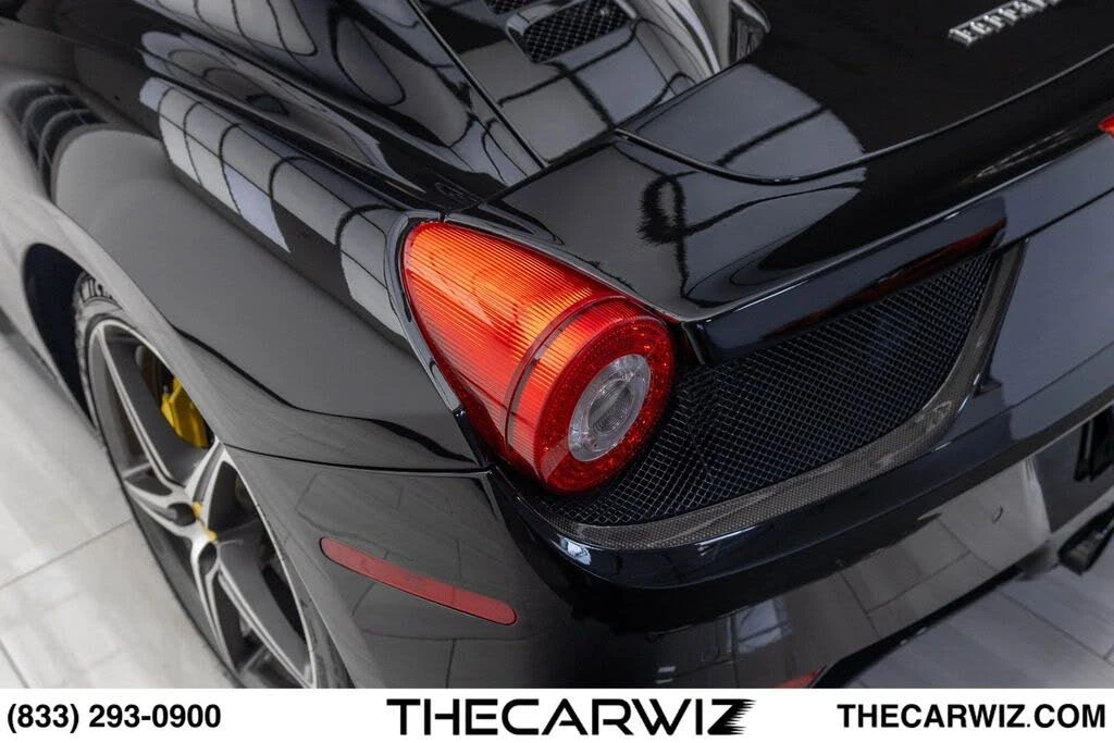 2015 Ferrari 458 Spider - Image 19 of 31