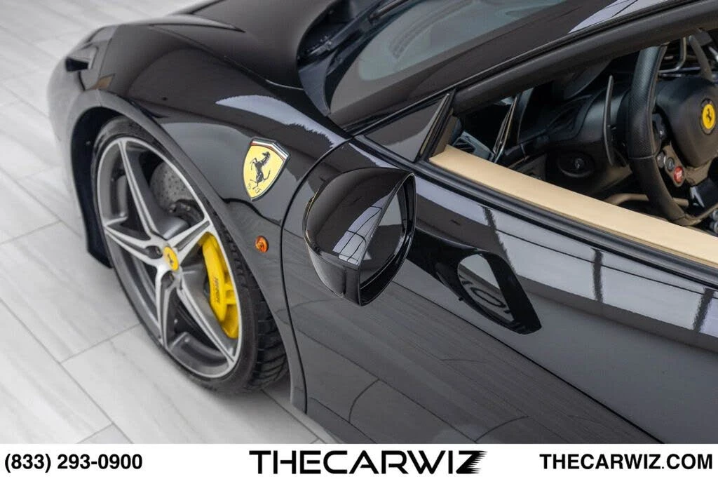 2015 Ferrari 458 Spider - Image 12 of 31