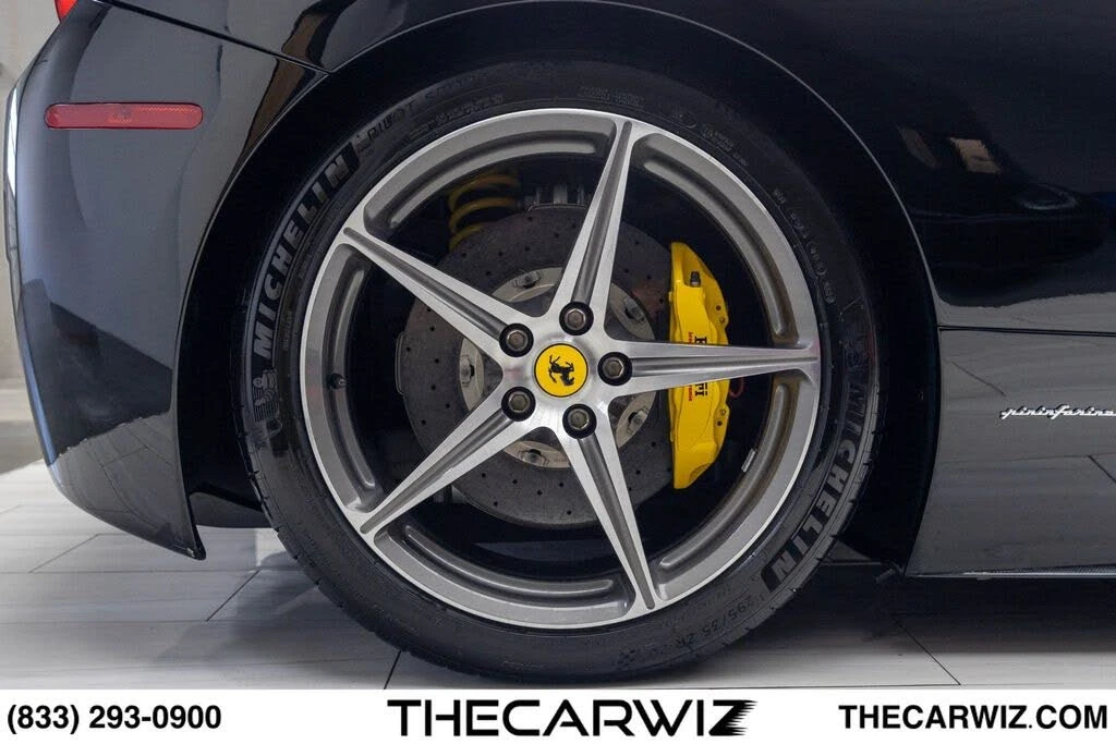 2015 Ferrari 458 Spider - Image 30 of 31