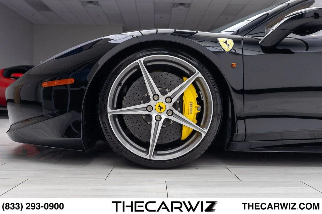 2015 Ferrari 458 Spider - Image 9 of 31