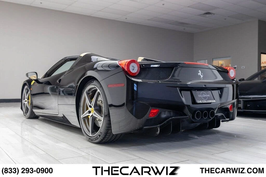 2015 Ferrari 458 Spider - Image 18 of 31