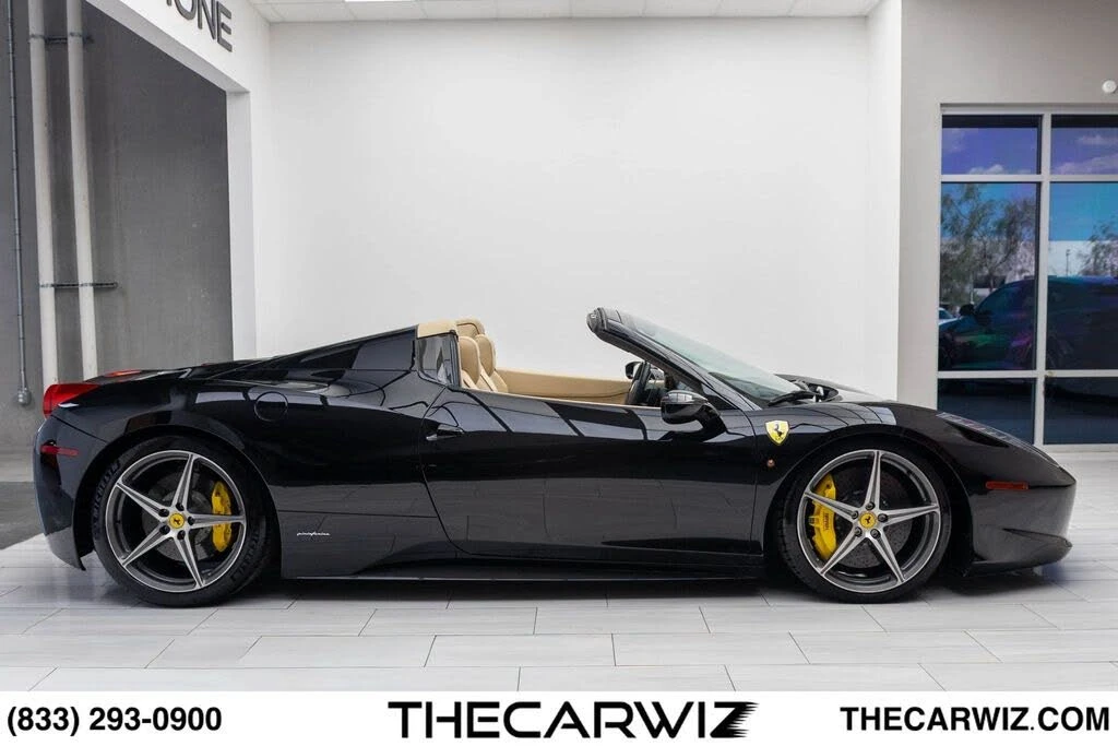 2015 Ferrari 458 Spider - Image 27 of 31