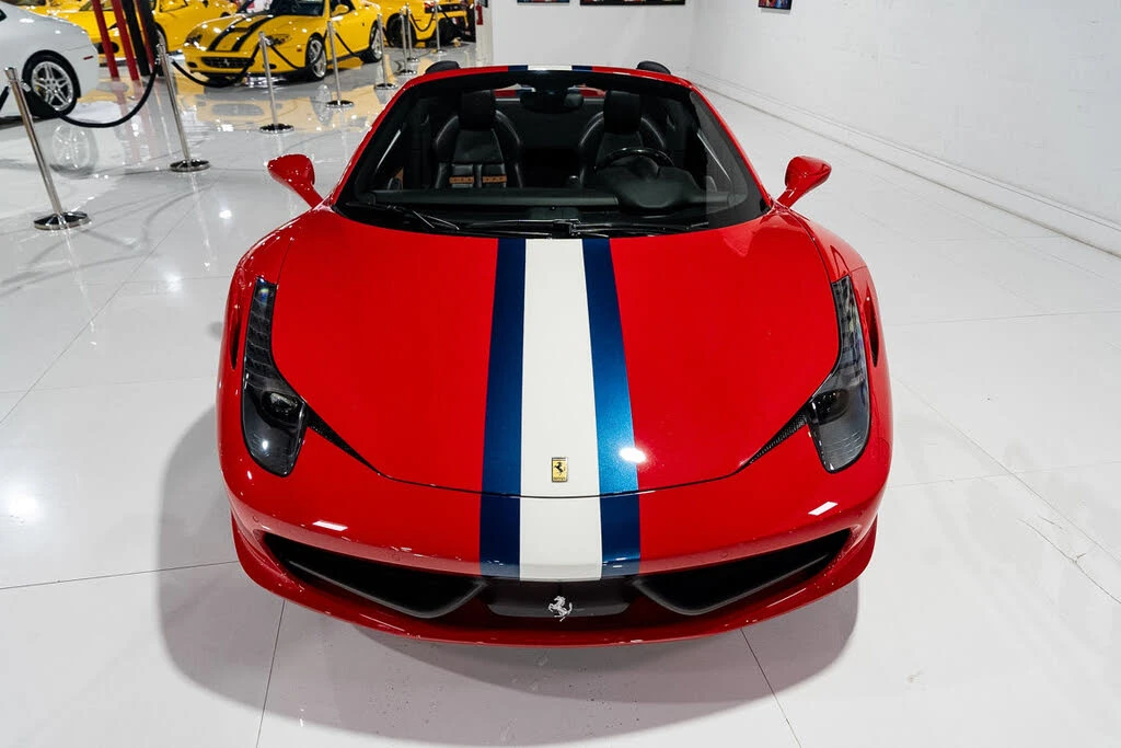 2015 Ferrari 458 Spider - Image 2 of 31