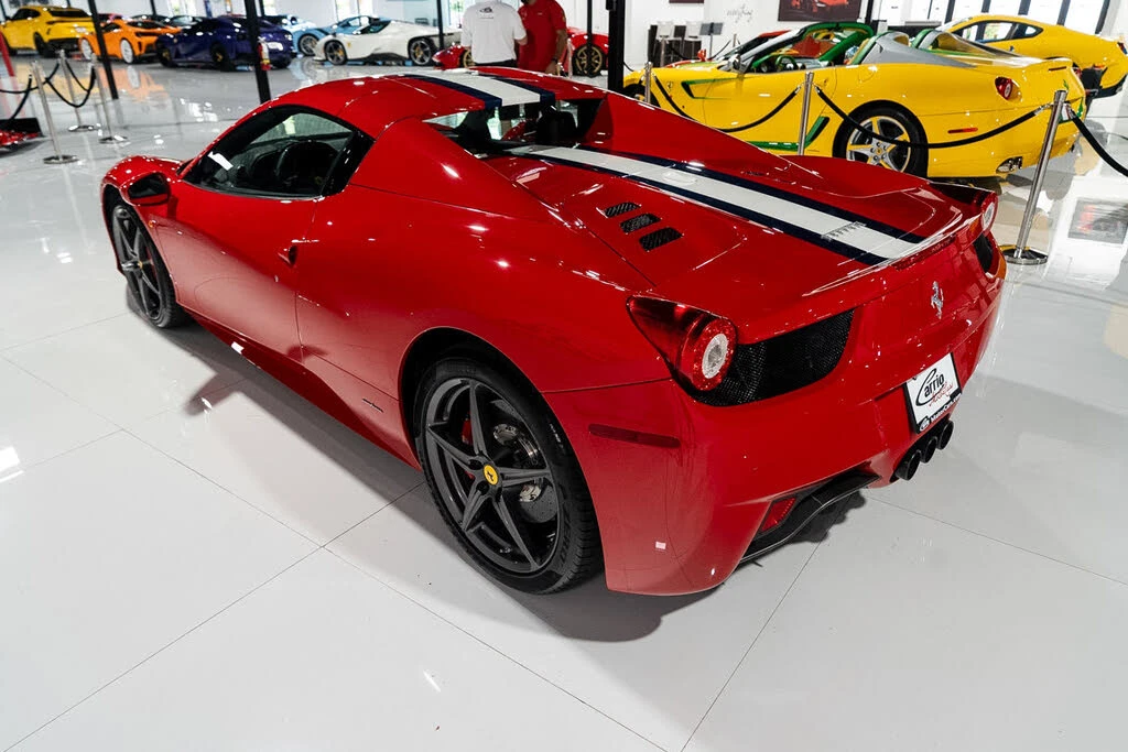 2015 Ferrari 458 Spider - Image 13 of 31