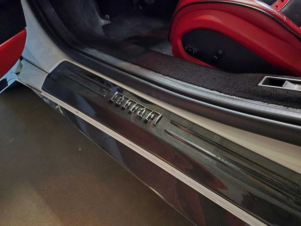 2015 Ferrari 458 Spider - Image 14 of 31