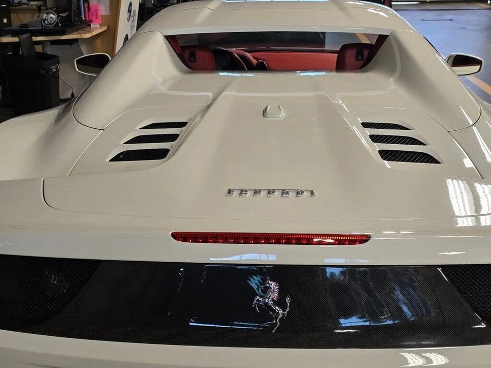 2015 Ferrari 458 Spider - Image 12 of 31