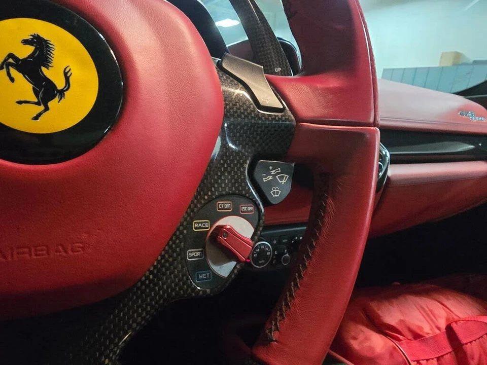 2015 Ferrari 458 Spider - Image 25 of 31