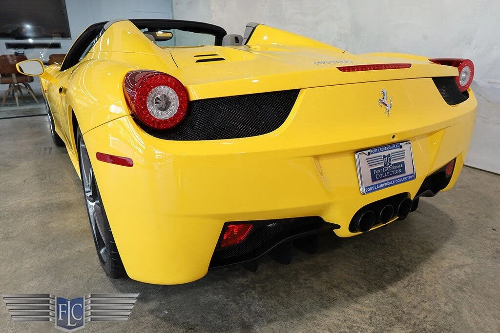 2015 Ferrari 458 Spider - Image 10 of 31