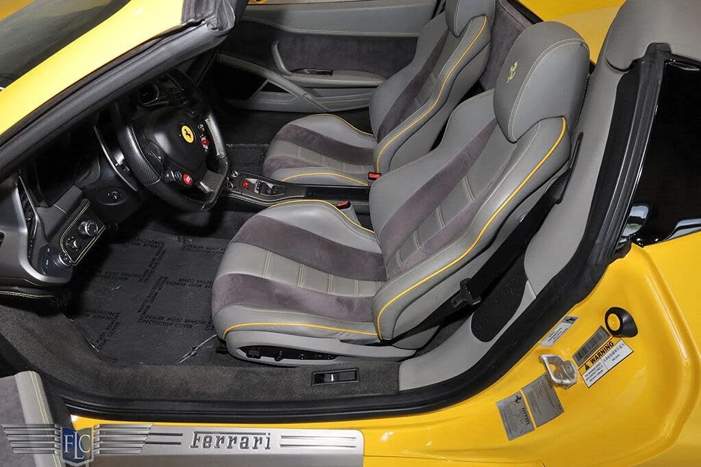 2015 Ferrari 458 Spider - Image 19 of 31