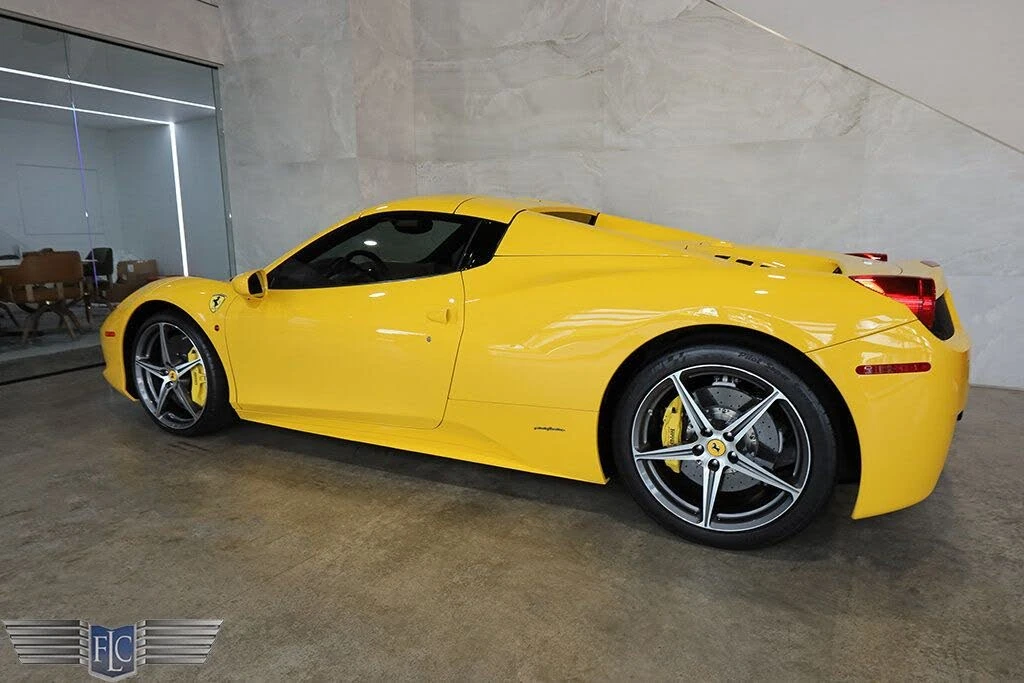 2015 Ferrari 458 Spider - Image 6 of 31