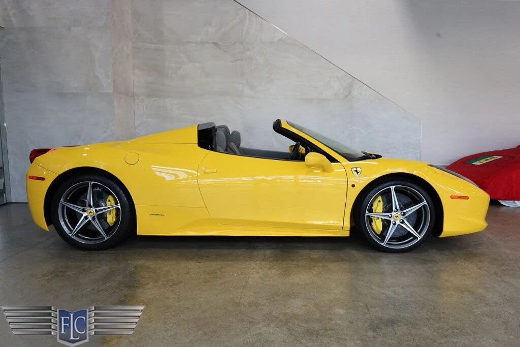 2015 Ferrari 458 Spider - Image 2 of 31