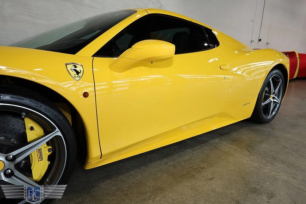 2015 Ferrari 458 Spider - Image 11 of 31