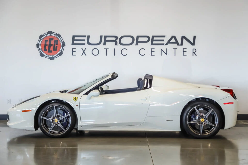 2015 Ferrari 458 Spider - Image 8 of 31