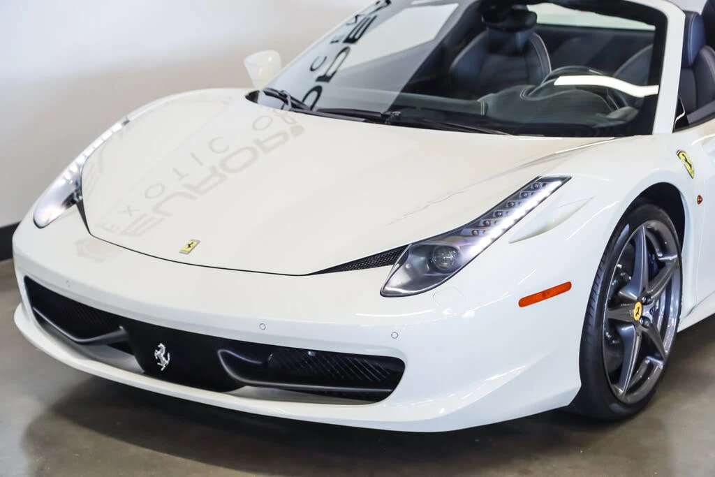 2015 Ferrari 458 Spider - Image 25 of 31