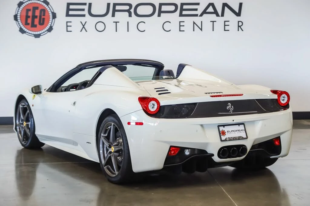 2015 Ferrari 458 Spider - Image 10 of 31