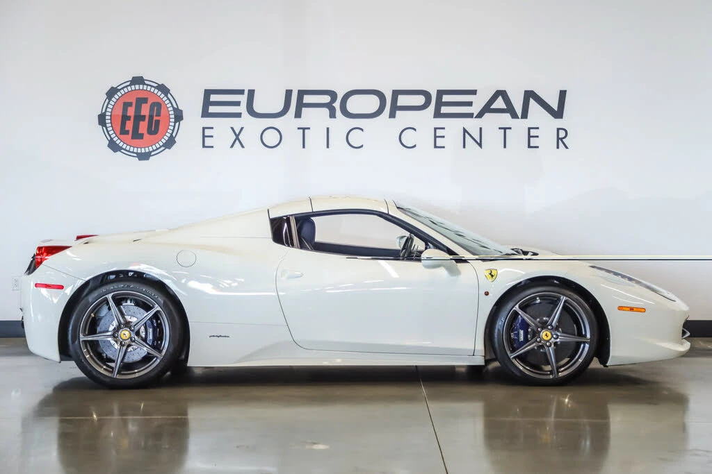 2015 Ferrari 458 Spider - Image 15 of 31