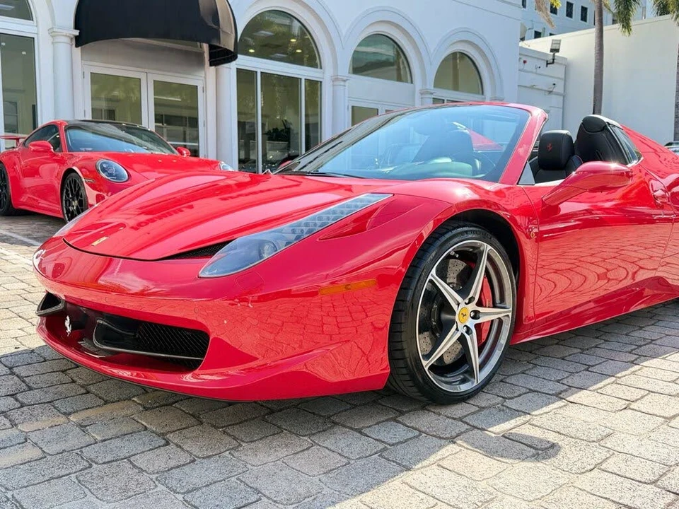 2015 Ferrari 458 Spider - Image 4 of 31
