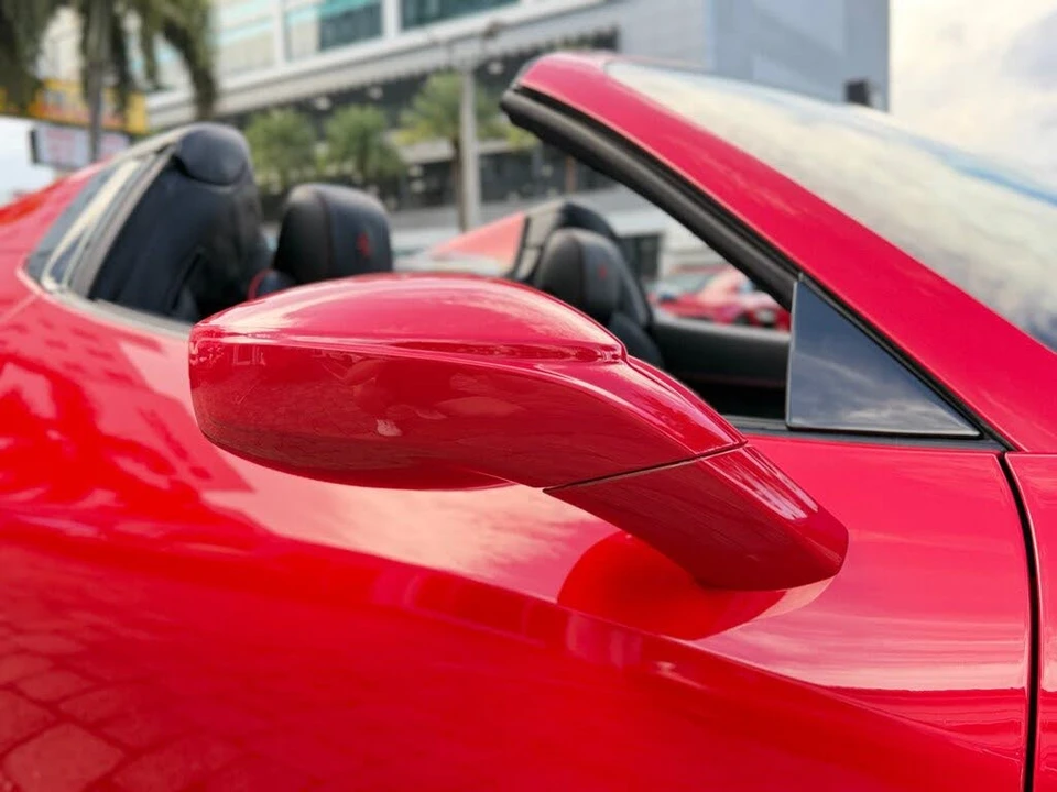 2015 Ferrari 458 Spider - Image 14 of 31