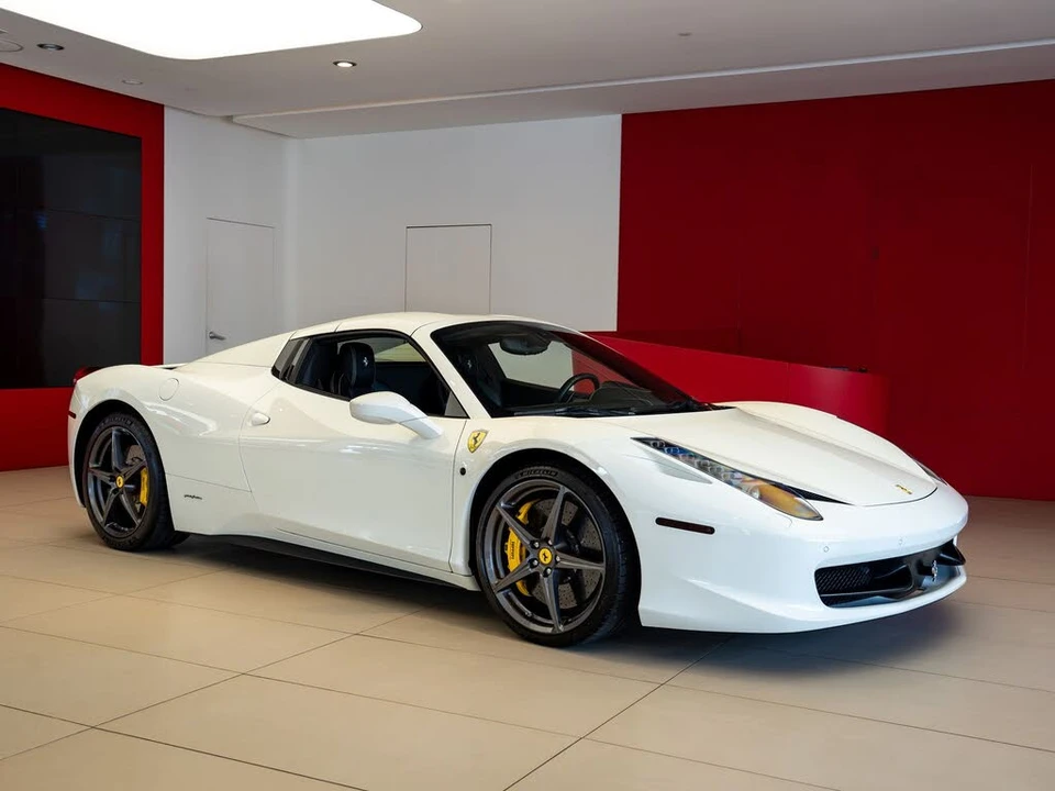 2015 Ferrari 458 Spider - Image 27 of 31