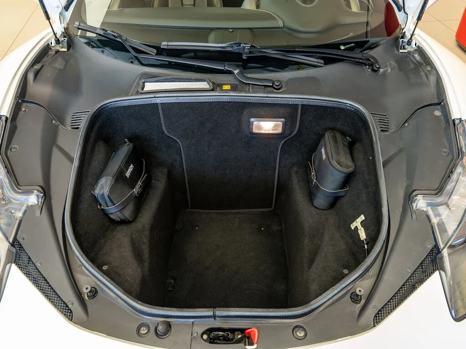 2015 Ferrari 458 Spider - Image 22 of 31