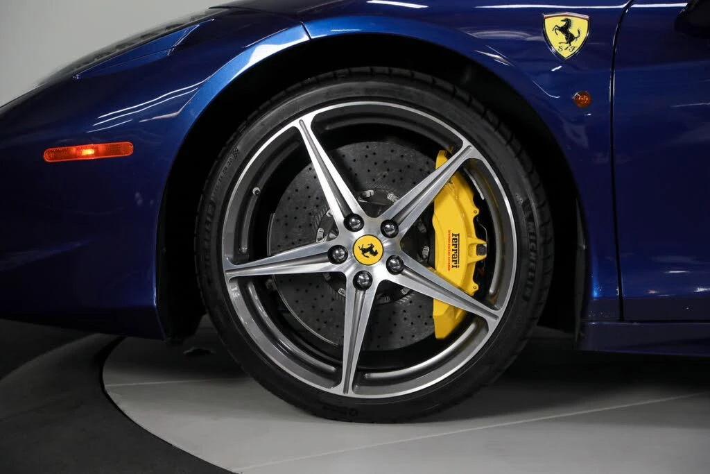 2015 Ferrari 458 Spider - Image 18 of 31