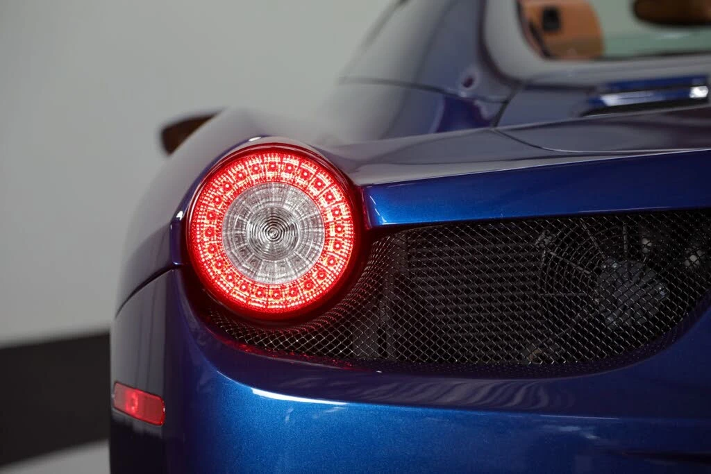 2015 Ferrari 458 Spider - Image 23 of 31