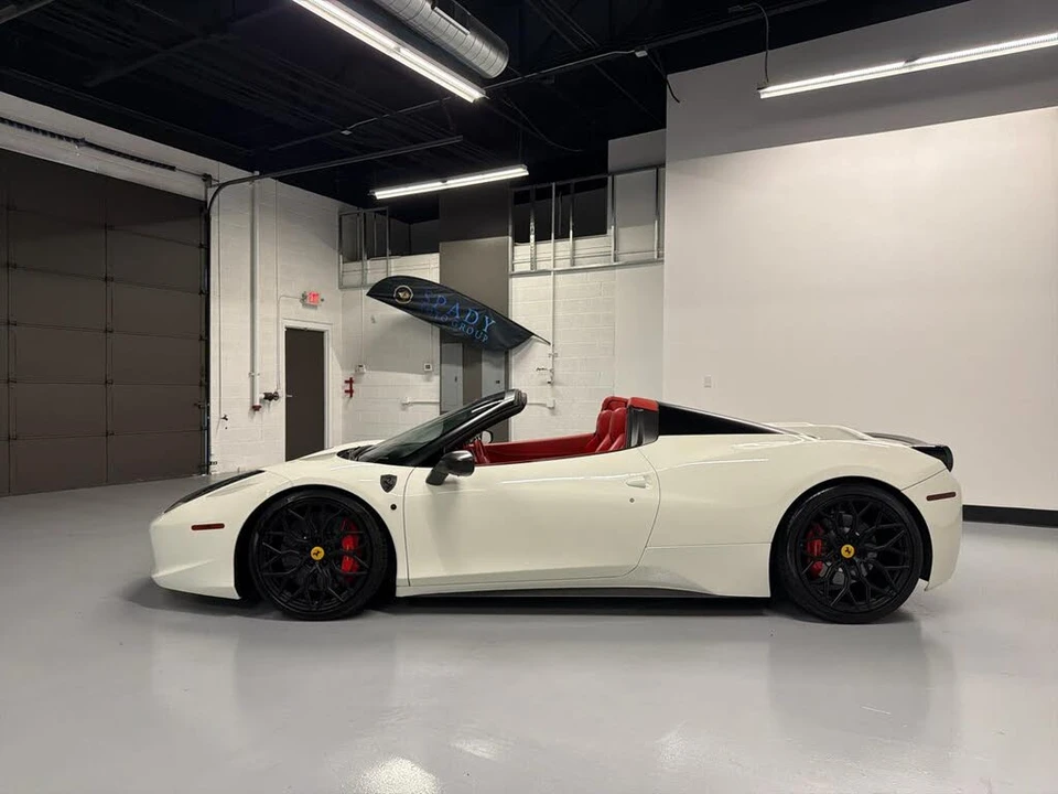 2015 Ferrari 458 Spider - Image 5 of 31