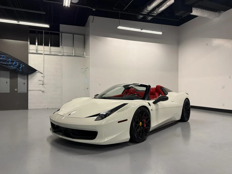 2015 Ferrari 458 Spider - Image 2 of 31