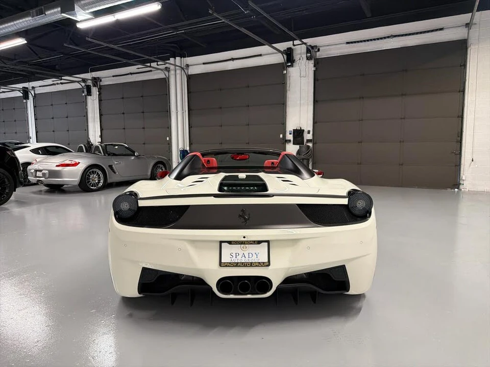 2015 Ferrari 458 Spider - Image 8 of 31