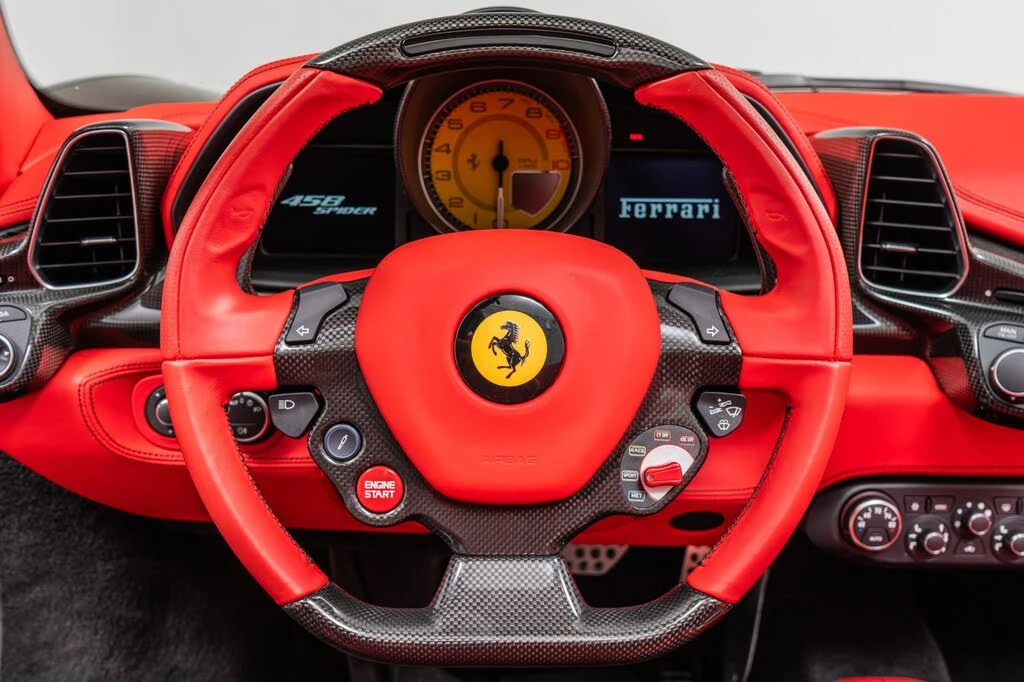 2015 Ferrari 458 Spider - Image 15 of 31