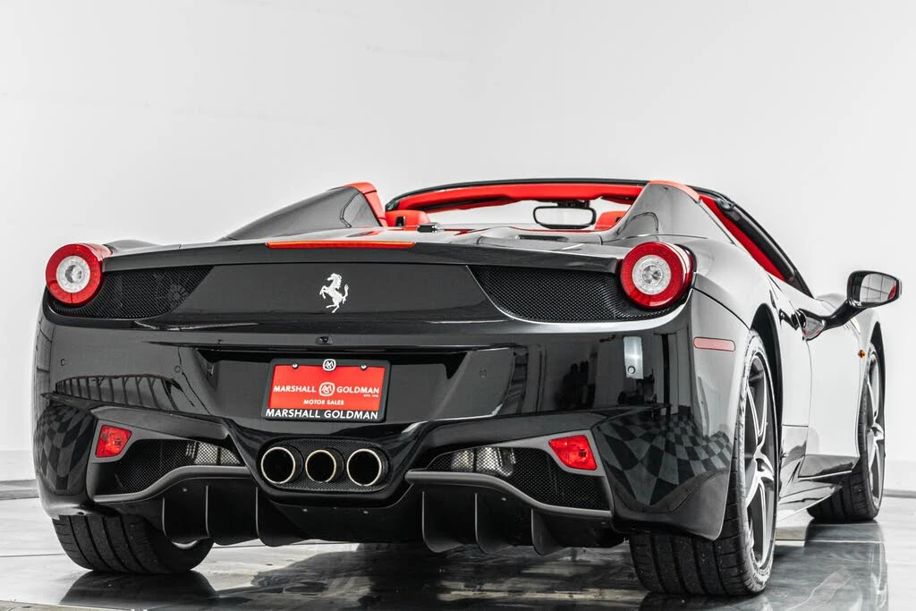 2015 Ferrari 458 Spider - Image 9 of 31