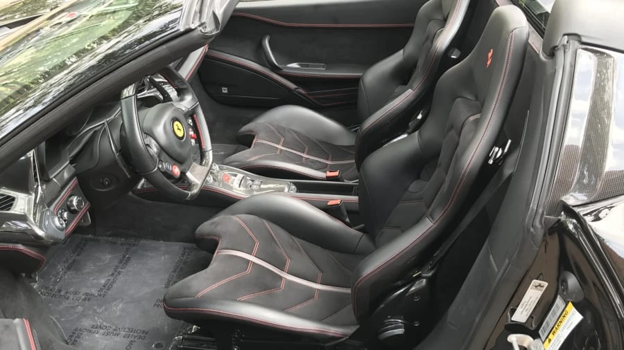 2015 Ferrari 458 Spider - Image 5 of 8