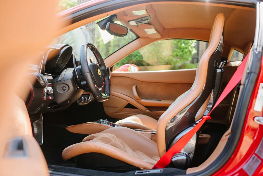 2015 Ferrari 458 Italia - Image 4 of 12