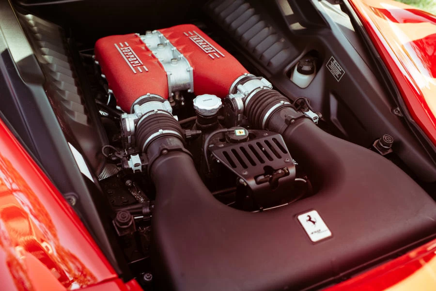 2015 Ferrari 458 Italia - Image 6 of 12