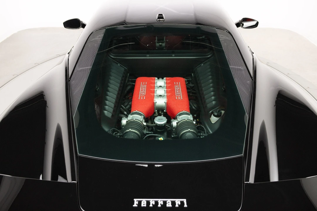 2015 Ferrari 458 Italia - Image 30 of 31