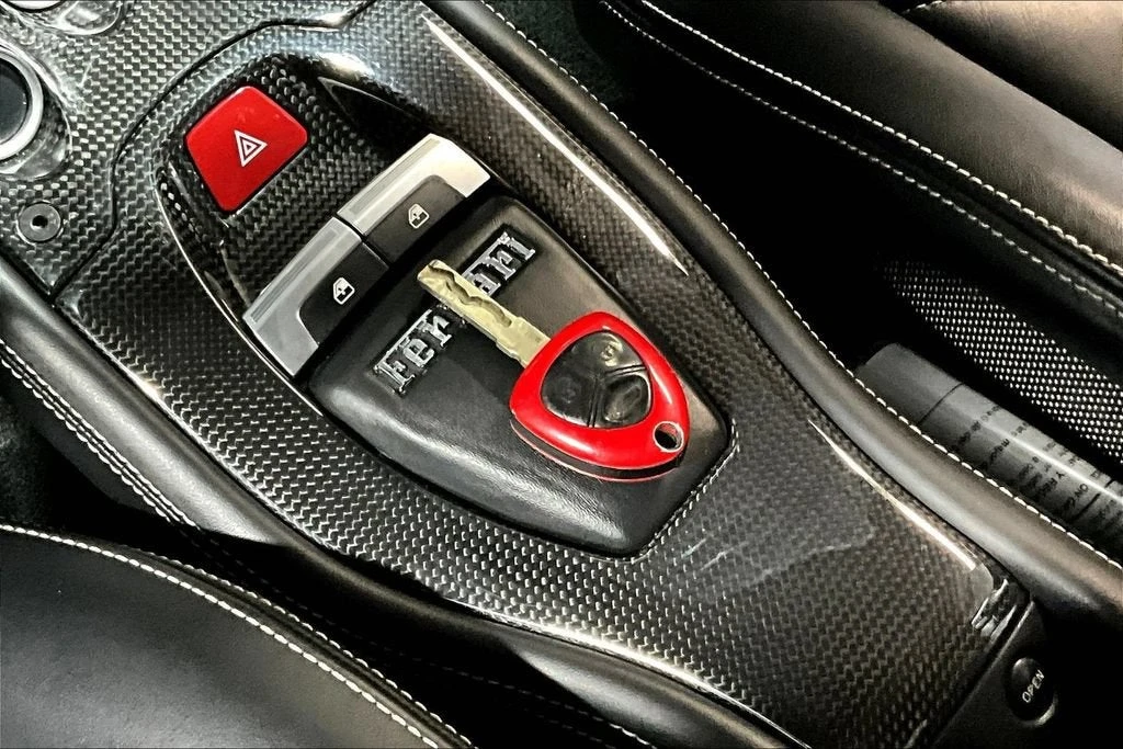 2015 Ferrari 458 Italia - Image 29 of 30