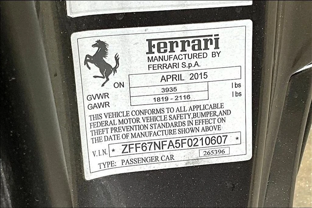 2015 Ferrari 458 Italia - Image 17 of 30