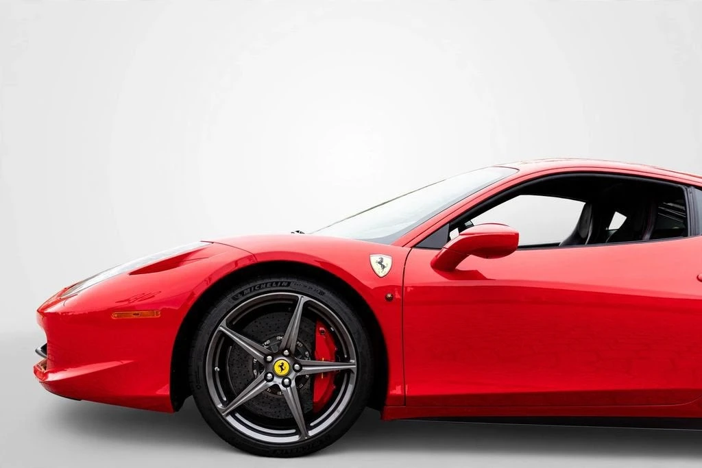 2015 Ferrari 458 Italia - Image 27 of 31