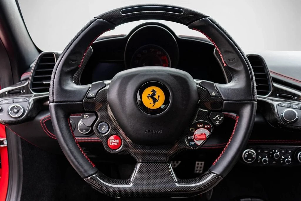 2015 Ferrari 458 Italia - Image 4 of 31
