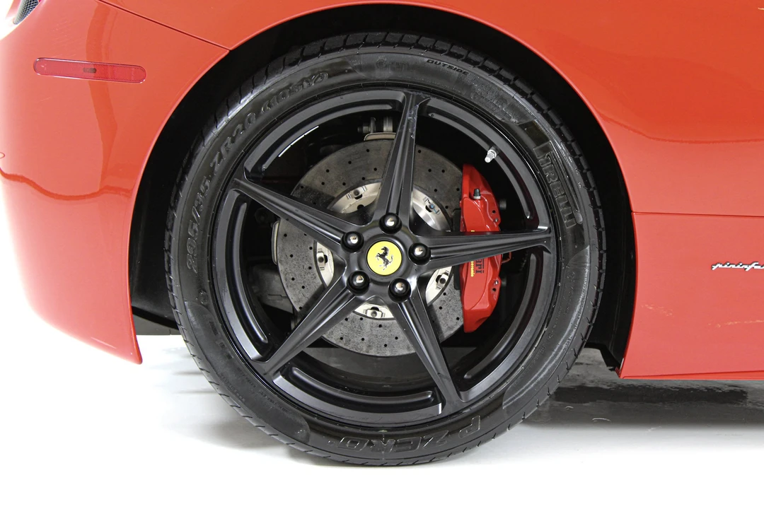 2015 Ferrari 458 Italia - Image 14 of 31