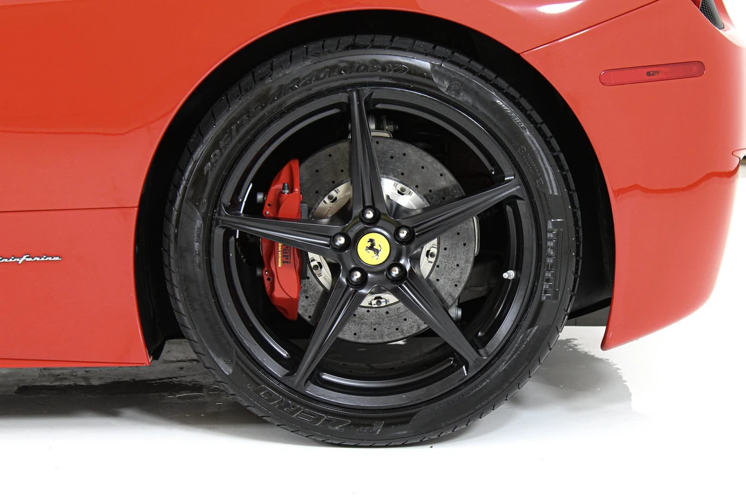 2015 Ferrari 458 Italia - Image 13 of 31