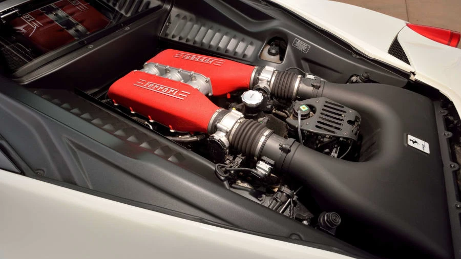 2015 Ferrari 458 Italia - Image 6 of 31
