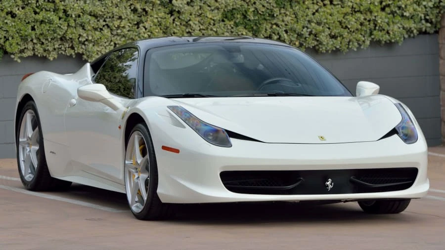 2015 Ferrari 458 Italia - Image 12 of 31