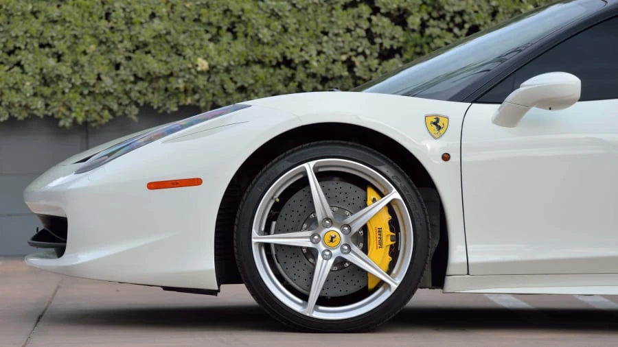 2015 Ferrari 458 Italia - Image 19 of 31