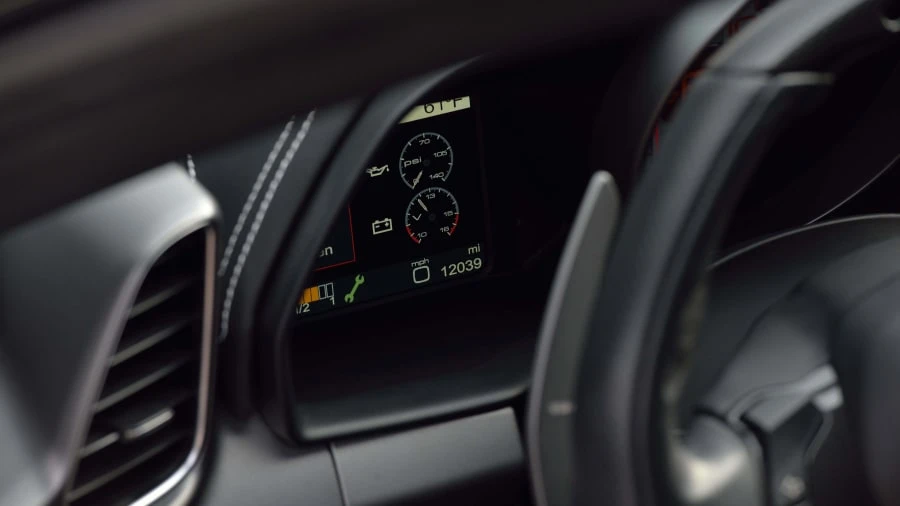 2015 Ferrari 458 Italia - Image 28 of 31