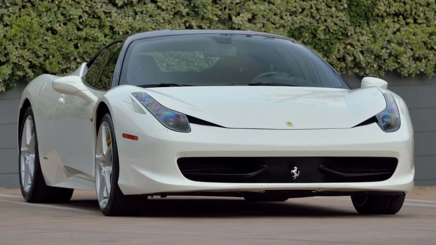 2015 Ferrari 458 Italia - Image 29 of 31