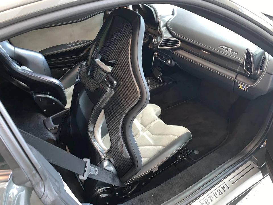 2015 Ferrari 458 Italia - Image 6 of 18
