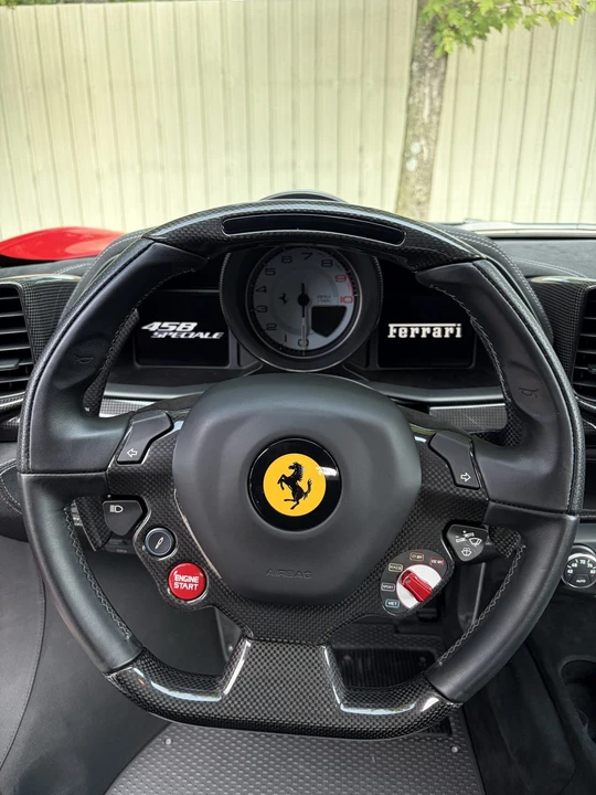 2015 Ferrari 458 Speciale - Image 29 of 31