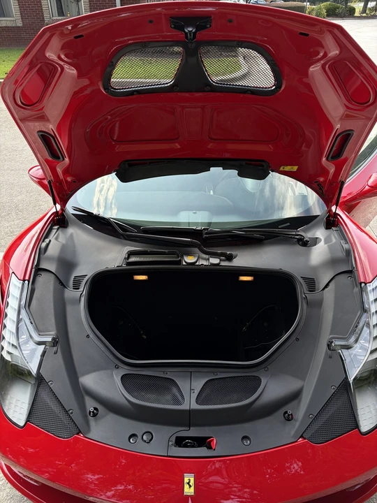 2015 Ferrari 458 Speciale - Image 15 of 31